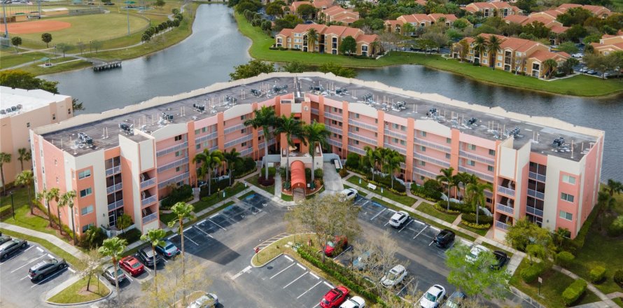 Condo à Tamarac, Floride, 2 chambres  № 1050036