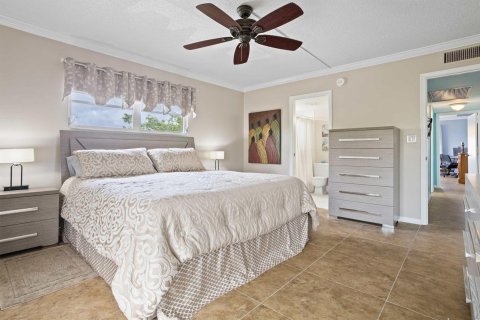 Copropriété à vendre à Coconut Creek, Floride: 2 chambres, 121.42 m2 № 1050035 - photo 29