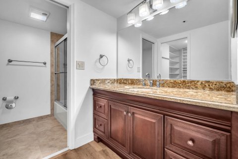 Copropriété à vendre à Boca Raton, Floride: 2 chambres, 126.81 m2 № 1231304 - photo 18