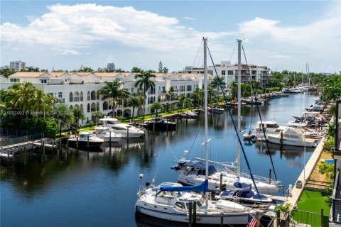 Condo in Fort Lauderdale, Florida, 3 bedrooms  № 1362385 - photo 28