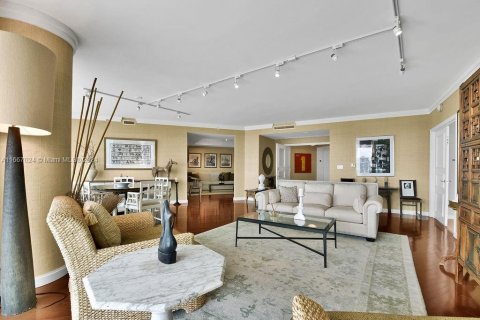 Condo in Aventura, Florida, 2 bedrooms  № 1381606 - photo 6