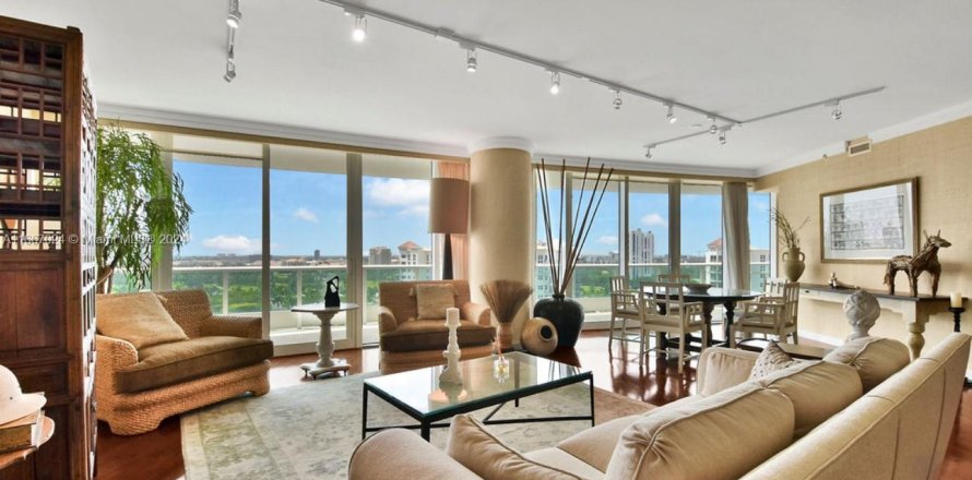 Condominio en Aventura, Florida, 2 dormitorios  № 1381606