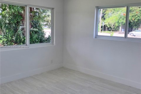 Casa en venta en Wilton Manors, Florida, 4 dormitorios, 159.33 m2 № 1394749 - foto 5