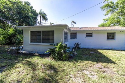 House in New Port Richey, Florida 2 bedrooms, 95.88 sq.m. № 1380872 - photo 18