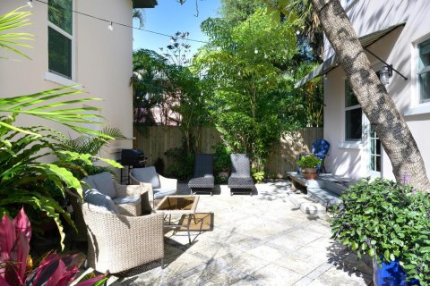 Villa ou maison à vendre à West Palm Beach, Floride: 5 chambres, 401.43 m2 № 1075923 - photo 6