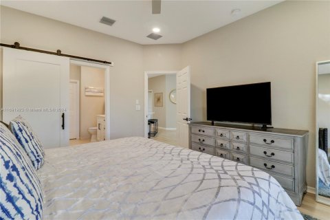 Condo in Tequesta, Florida, 3 bedrooms  № 1443308 - photo 20