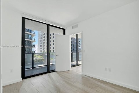 Condominio en venta en Miami, Florida, 2 dormitorios, 85.84 m2 № 1384098 - foto 10