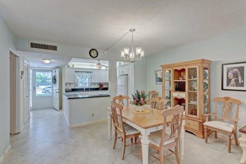 Condo in Riviera Beach, Florida, 2 bedrooms  № 1077044 - photo 25