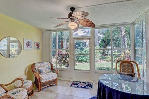 Condo in Riviera Beach, Florida, 2 bedrooms  № 1077044 - photo 22