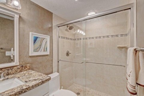 Condo in Riviera Beach, Florida, 2 bedrooms  № 1077044 - photo 5