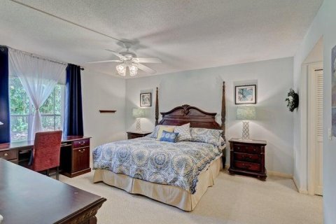 Condo in Riviera Beach, Florida, 2 bedrooms  № 1077044 - photo 23