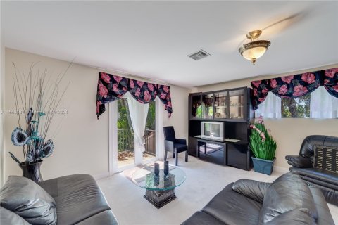 Casa en venta en LaBelle, Florida, 5 dormitorios, 365.2 m2 № 1065184 - foto 25