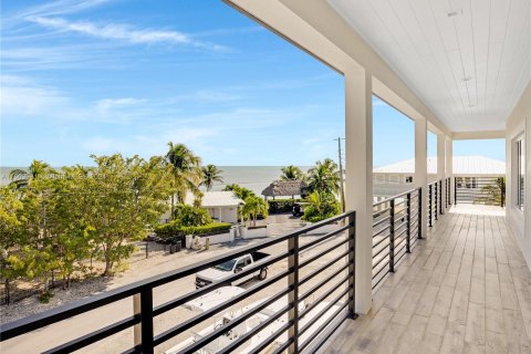 Casa en venta en Tavernier, Florida, 4 dormitorios, 246.38 m2 № 1223718 - foto 16