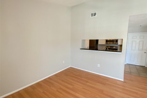 Condominio en alquiler en Tampa, Florida, 1 dormitorio, 58.62 m2 № 1341076 - foto 9