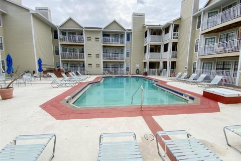 Condominio en alquiler en Tampa, Florida, 1 dormitorio, 58.62 m2 № 1341076 - foto 24