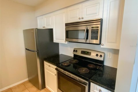 Condominio en alquiler en Tampa, Florida, 1 dormitorio, 58.62 m2 № 1341076 - foto 2