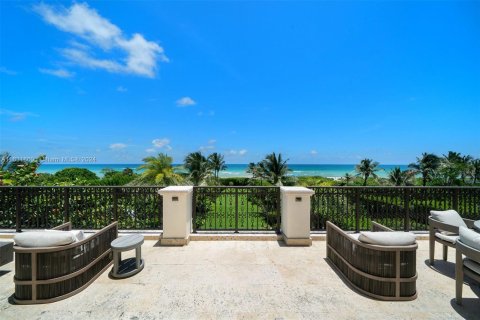 Casa en venta en Miami Beach, Florida, 8 dormitorios, 600.24 m2 № 1293952 - foto 6