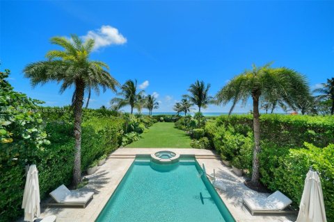 Casa en venta en Miami Beach, Florida, 8 dormitorios, 600.24 m2 № 1293952 - foto 1