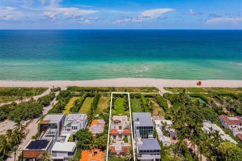 Villa ou maison à vendre à Miami Beach, Floride: 8 chambres, 600.24 m2 № 1293952 - photo 8