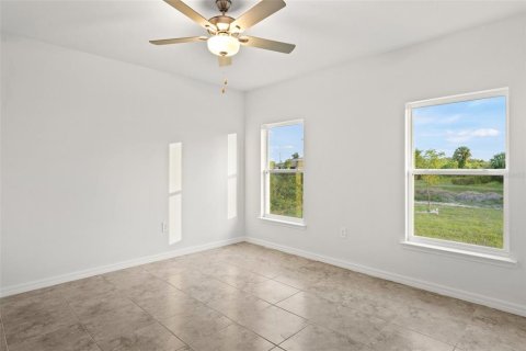 Villa ou maison à vendre à Lehigh Acres, Floride: 4 chambres, 157.1 m2 № 1193419 - photo 10