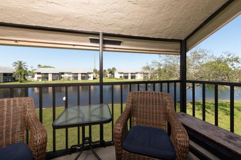 Condominio en venta en Stuart, Florida, 2 dormitorios, 96.06 m2 № 1060231 - foto 11