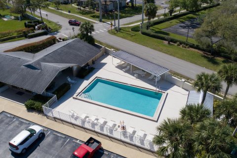 Condominio en venta en Stuart, Florida, 2 dormitorios, 96.06 m2 № 1060231 - foto 2
