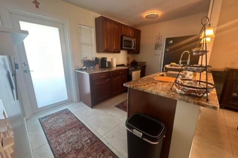 Condo in Boynton Beach, Florida, 2 bedrooms  № 1161633 - photo 16