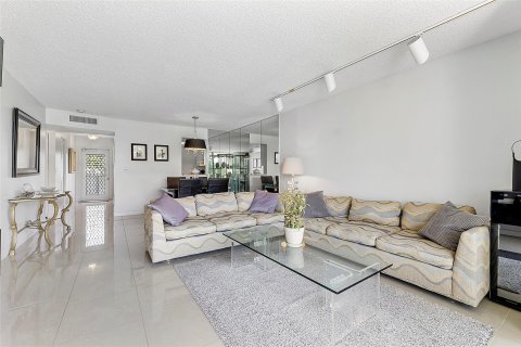 Condominio en venta en Margate, Florida, 2 dormitorios, 92.9 m2 № 1074978 - foto 13