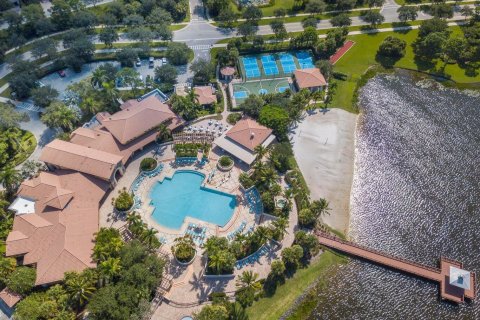 Condominio en venta en Palm Beach Gardens, Florida, 2 dormitorios, 106.28 m2 № 1075038 - foto 3