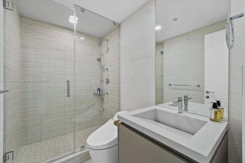 Condo in Miami Beach, Florida, 3 bedrooms  № 1398405 - photo 29