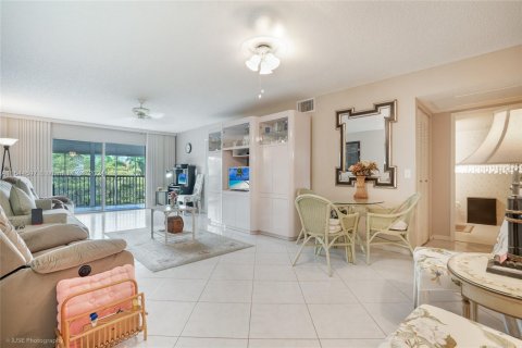 Copropriété à vendre à Pembroke Pines, Floride: 1 chambre, 87.33 m2 № 1047230 - photo 5