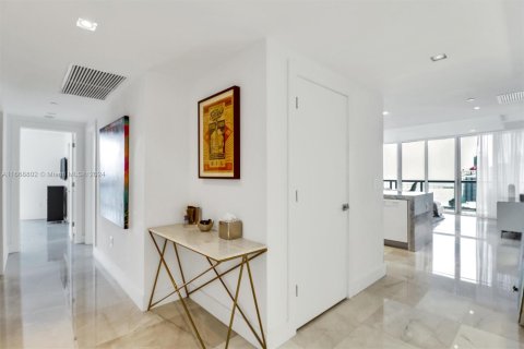 Copropriété à vendre à Miami, Floride: 3 chambres, 173.73 m2 № 1385635 - photo 22