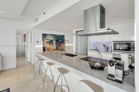 Condominio en venta en Miami, Florida, 3 dormitorios, 173.73 m2 № 1385635 - foto 9