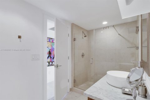 Condominio en venta en Miami, Florida, 3 dormitorios, 173.73 m2 № 1385635 - foto 28