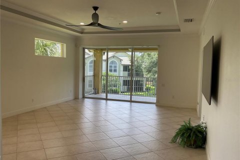 Condominio en venta en Lakewood Ranch, Florida, 3 dormitorios, 217.76 m2 № 1342301 - foto 21