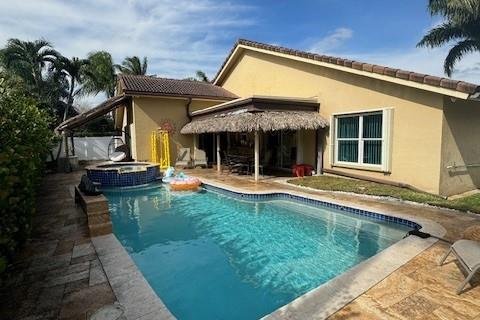 Villa ou maison à vendre à Margate, Floride: 3 chambres, 149.2 m2 № 1026618 - photo 24