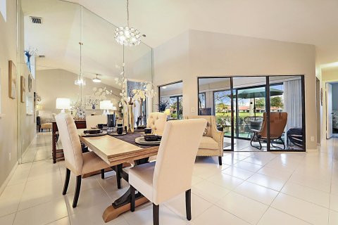 Villa ou maison à vendre à Boynton Beach, Floride: 2 chambres, 143.53 m2 № 1068289 - photo 13