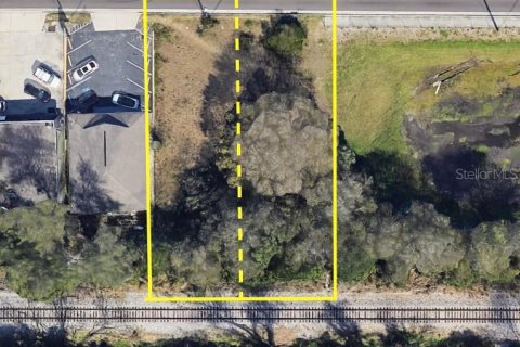 Terreno en venta en Tampa, Florida № 1287895 - foto 2