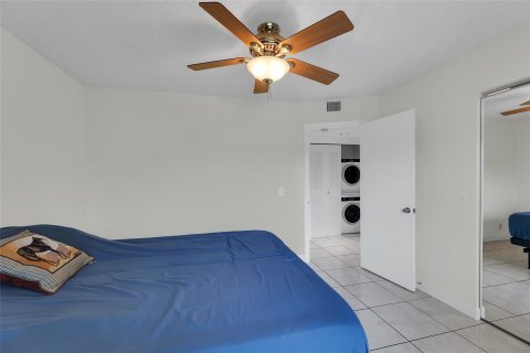 Купить кондоминиум в Пемброк-Пайнс, Флорида 2 спальни, 142.42м2, № 1099161 - фото 28