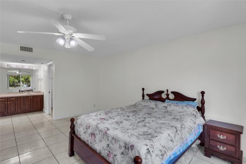 Купить кондоминиум в Пемброк-Пайнс, Флорида 2 спальни, 142.42м2, № 1099161 - фото 9