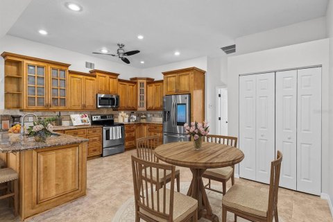 Casa en venta en Odessa, Florida, 5 dormitorios, 279.36 m2 № 1374132 - foto 17