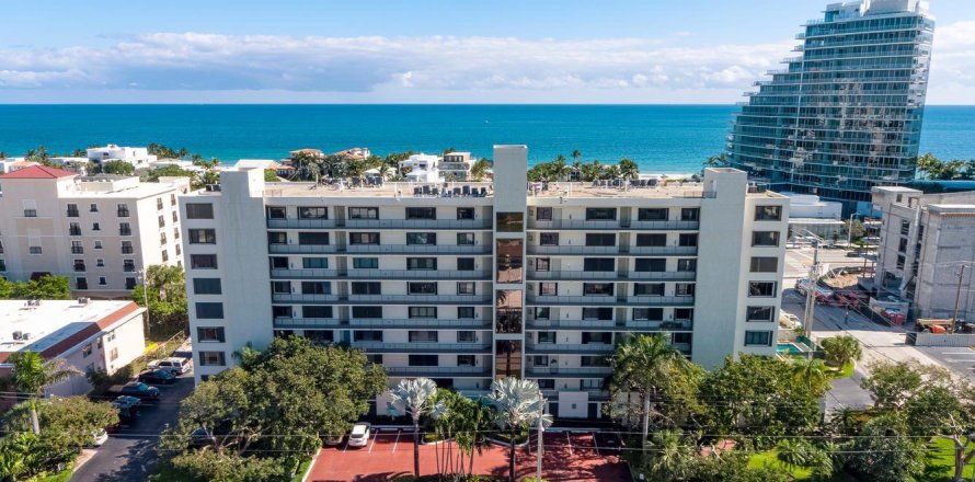 Condo à Fort Lauderdale, Floride, 2 chambres  № 1036189