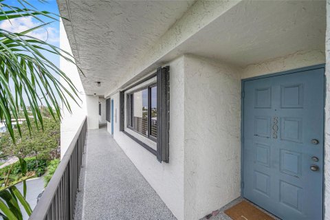 Copropriété à vendre à Fort Lauderdale, Floride: 2 chambres, 127.18 m2 № 1036189 - photo 6