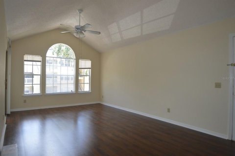 Condo in Orlando, Florida, 1 bedroom  № 1256350 - photo 3