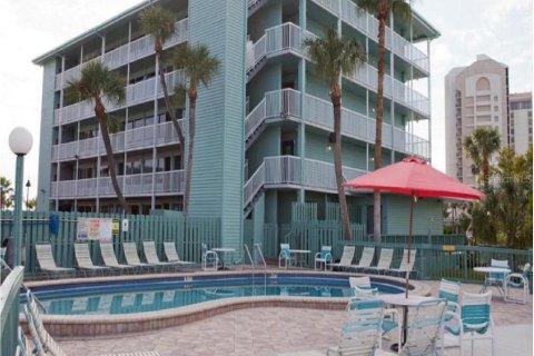 Hotel en venta en Clearwater, Florida, 1923.08 m2 № 1034632 - foto 2