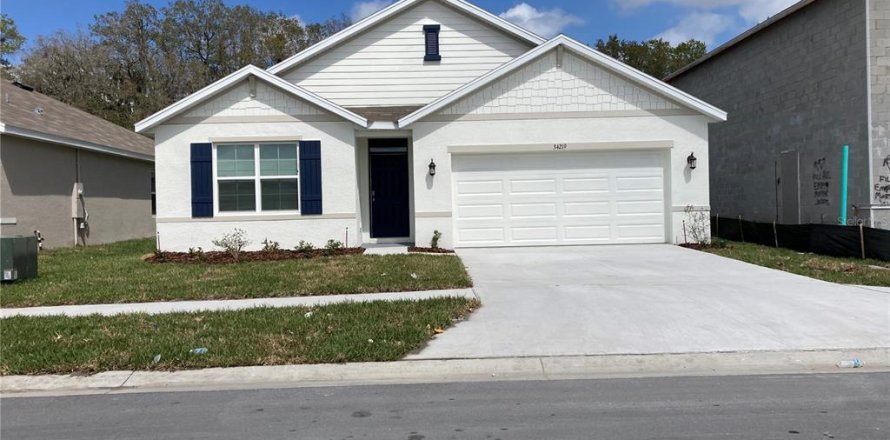 House in Wesley Chapel, Florida 4 bedrooms, 172.05 sq.m. № 1393419