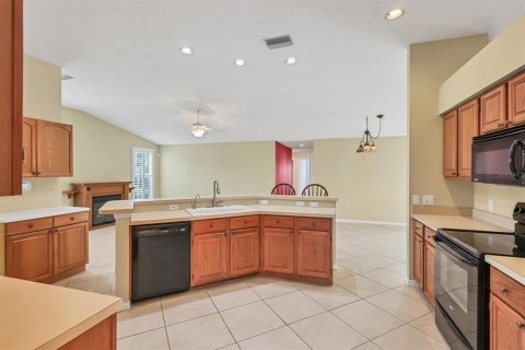 House in Sarasota, Florida 4 bedrooms, 217.11 sq.m. № 1376277 - photo 17