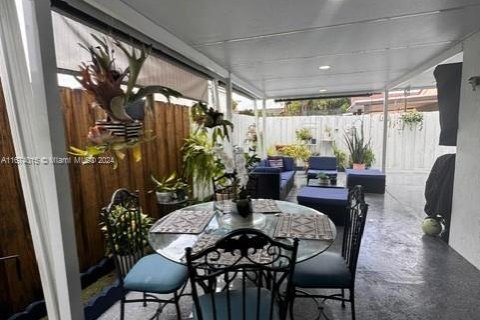 Casa en venta en Miami, Florida, 3 dormitorios, 130.62 m2 № 1396988 - foto 21