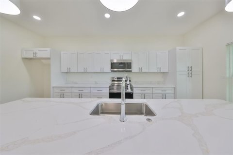 Villa ou maison à vendre à Tampa, Floride: 3 chambres, 133.97 m2 № 1403441 - photo 28