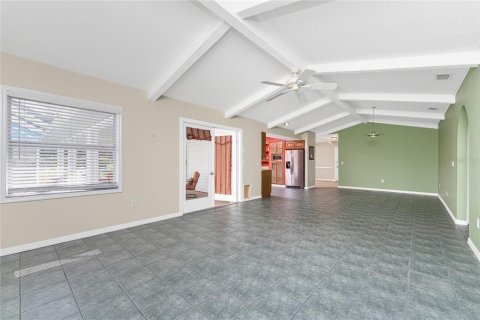 Villa ou maison à vendre à Punta Gorda, Floride: 3 chambres, 172.05 m2 № 1254785 - photo 12